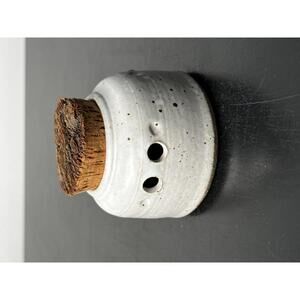 Sanibel Pottery Ceramic Garlic/Spices Storage Jar with Cork Lid